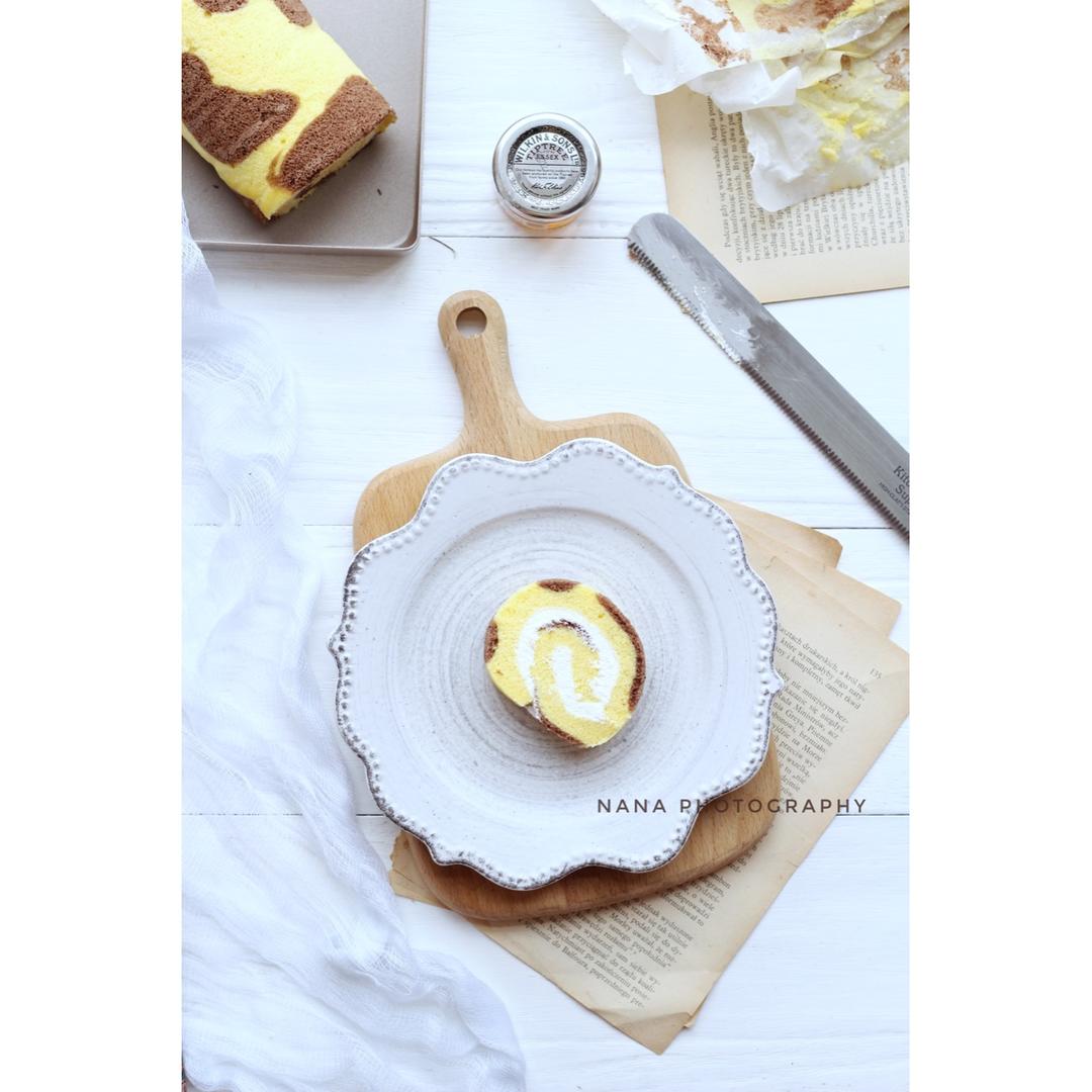 奶牛蛋糕卷+长颈鹿蛋糕卷