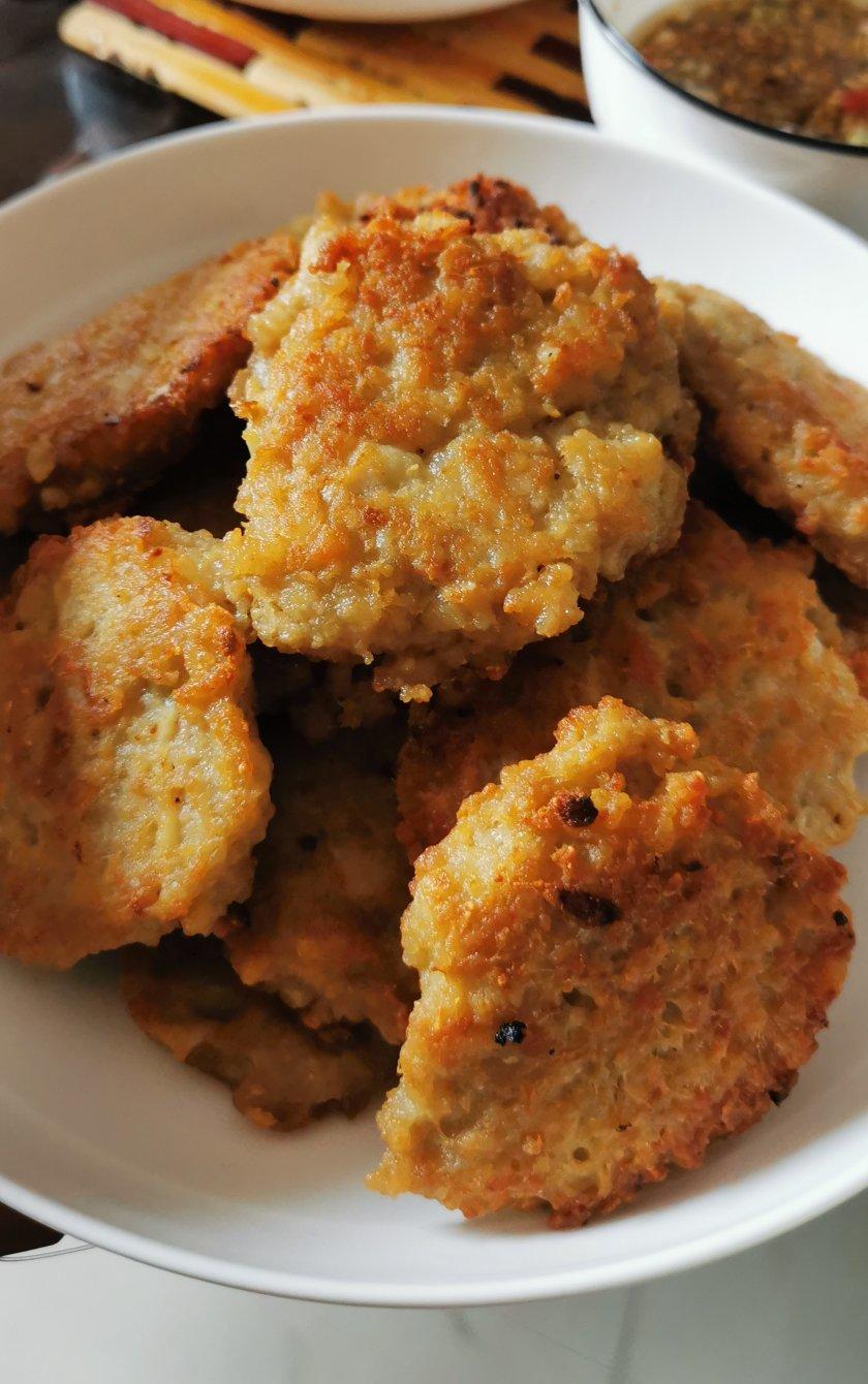 香煎莲藕肉饼