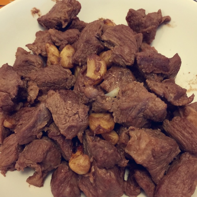 黑蒜子牛肉粒
