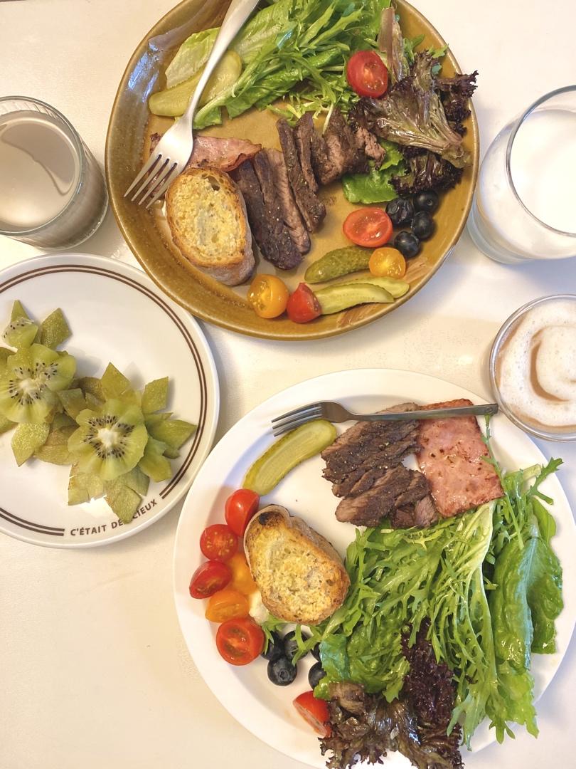 烤牛排🥩