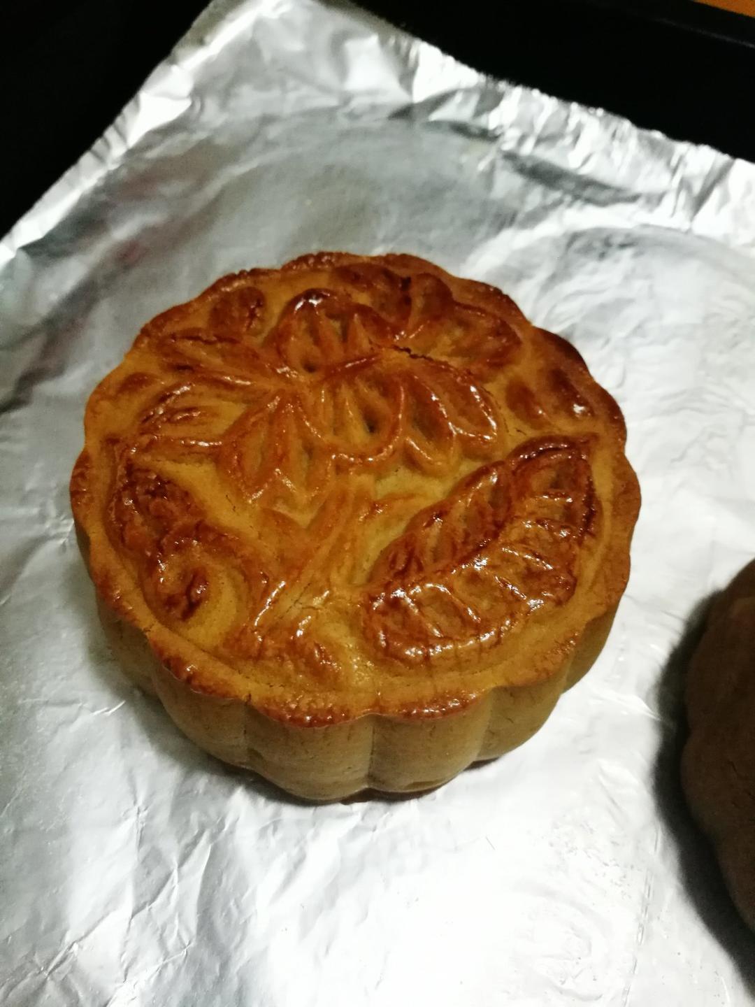 广式双黄白莲蓉月饼