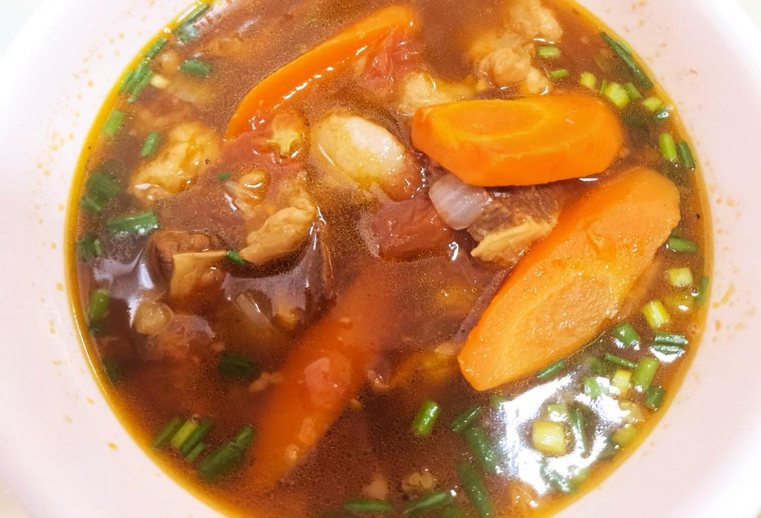 番茄土豆炖牛腩