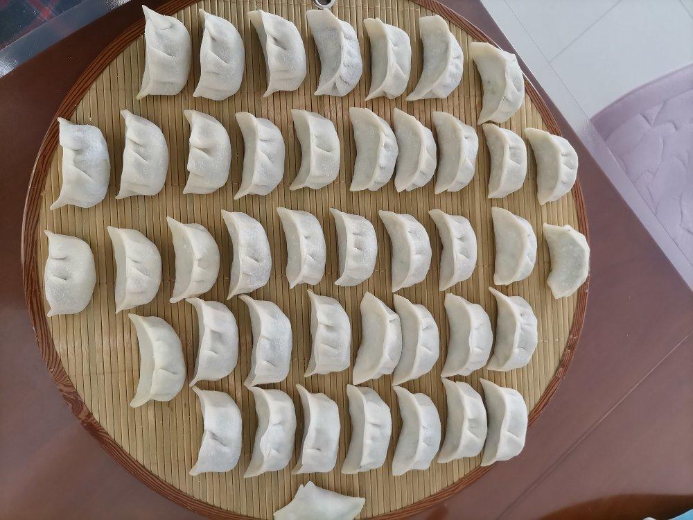 经典的韭菜鸡蛋馅儿饺子 怎么吃都不会腻