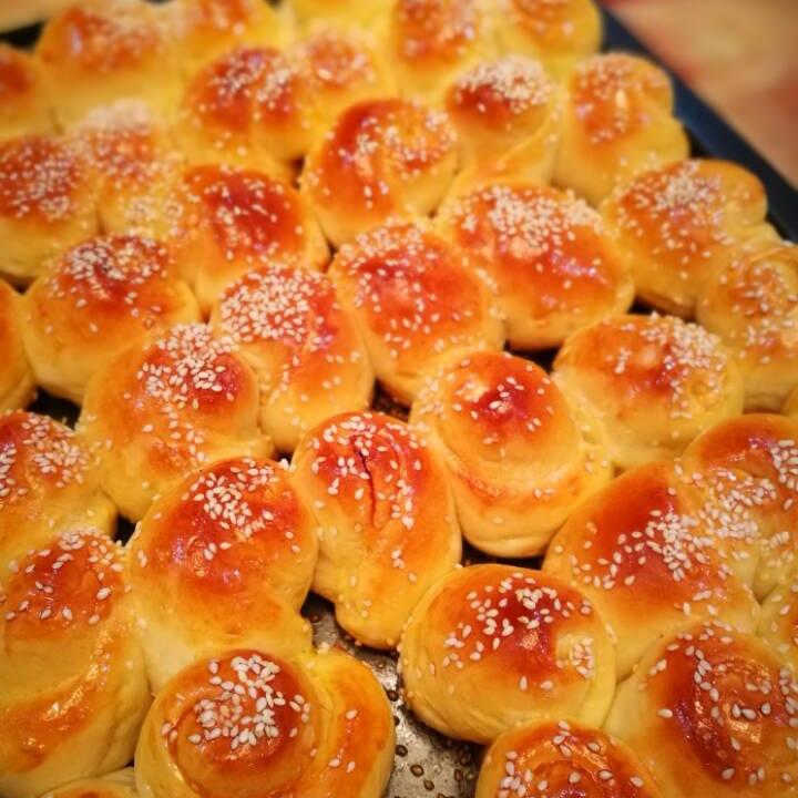 【蜂蜜小面包(韩国馒头)图片】叶子芯_下厨房