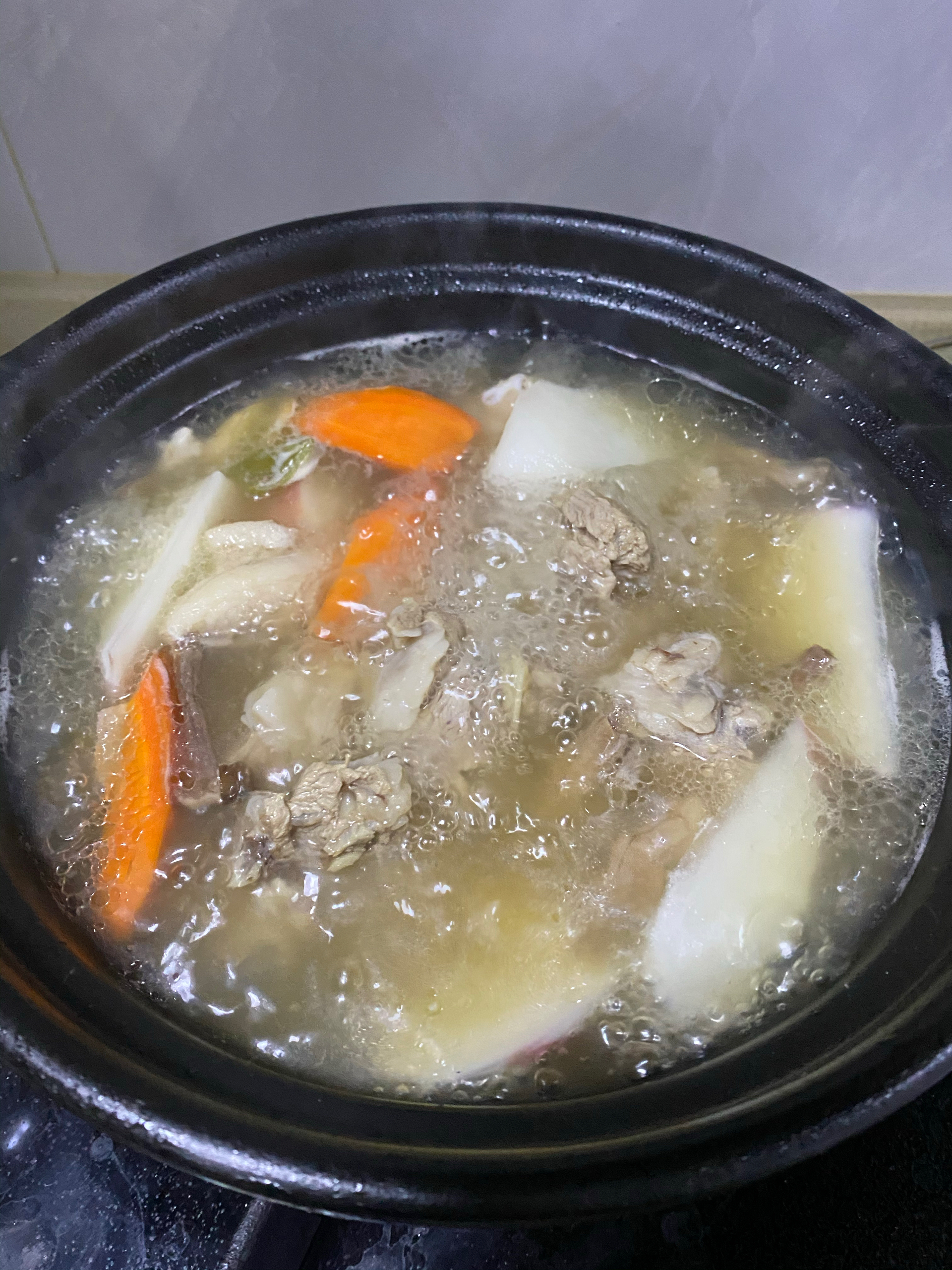 羊肉汤(炖萝卜)