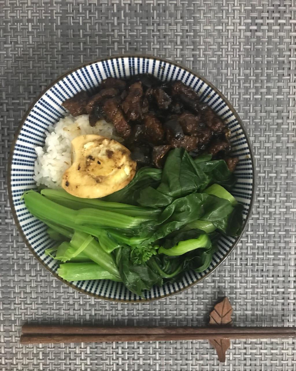 台式卤肉饭