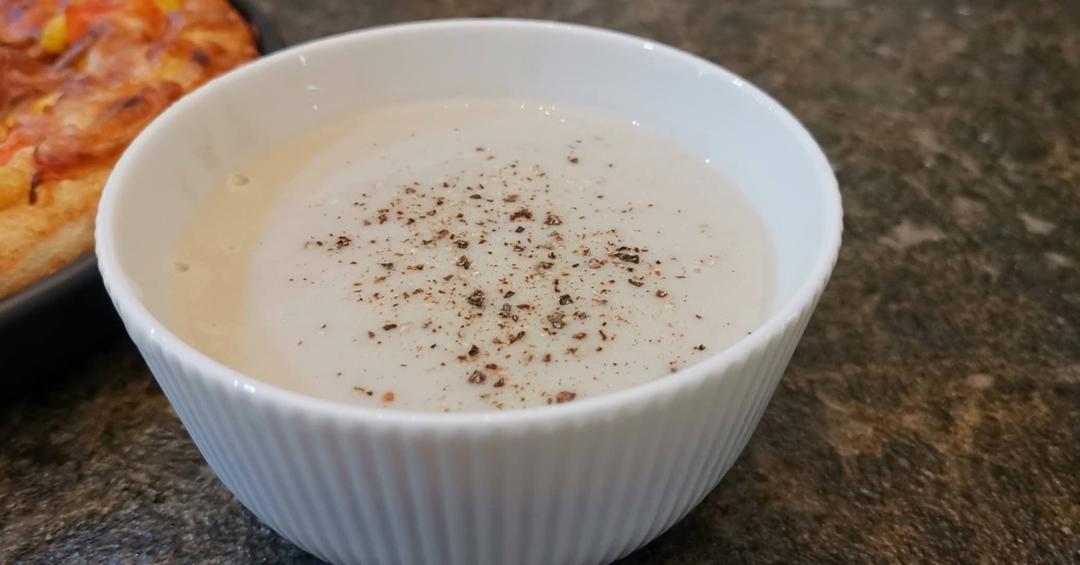 小美极简版奶油蘑菇汤