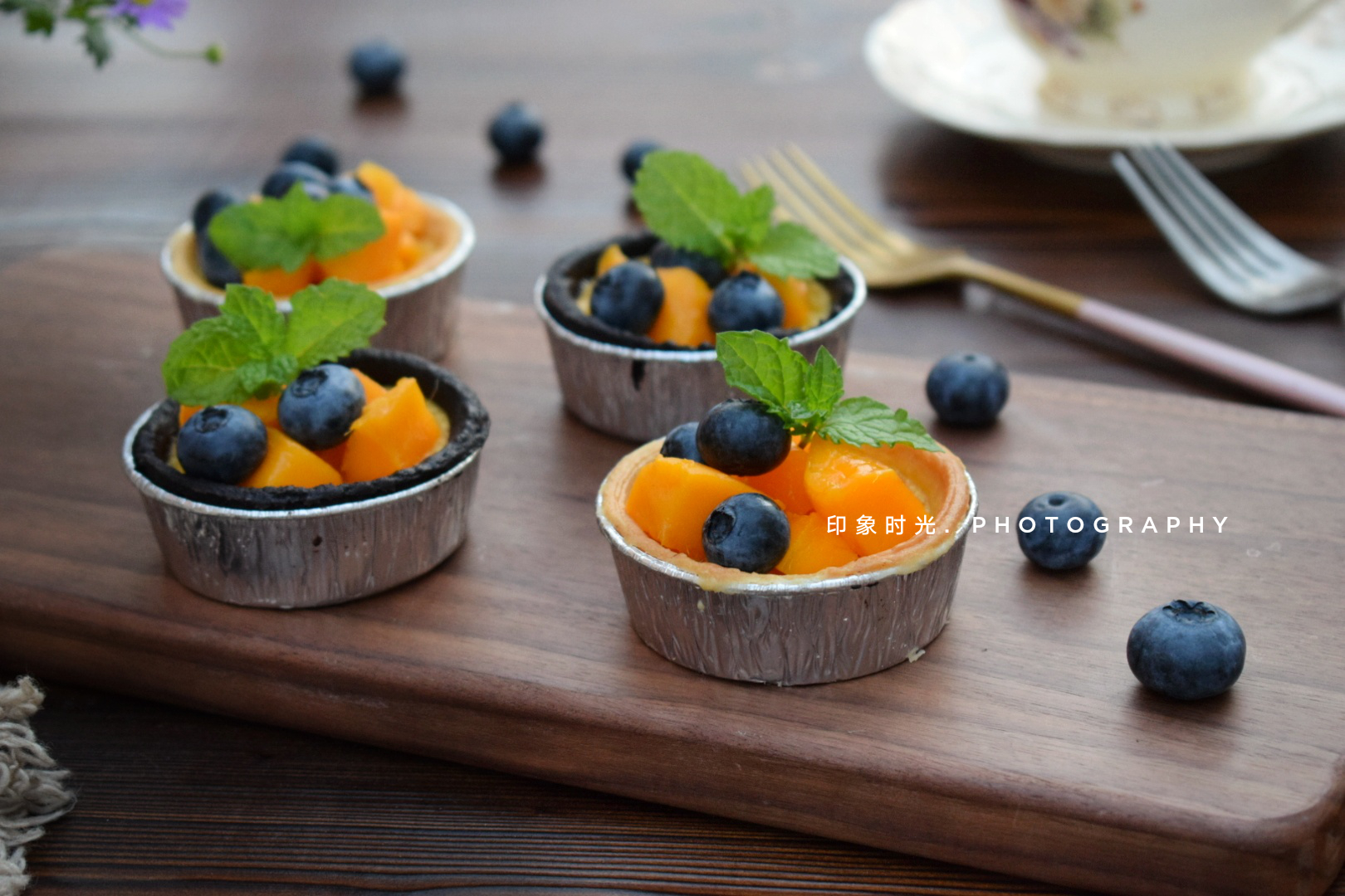 简单几步做出清新芒果蓝莓挞，不用点外卖了的做法