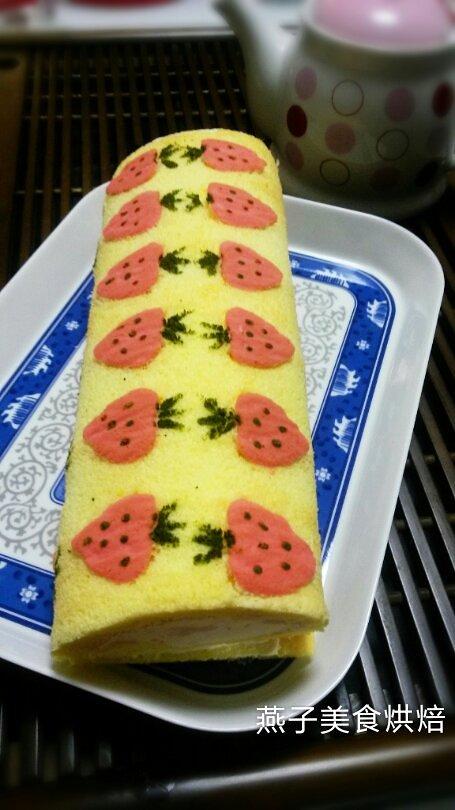 彩绘草莓蛋糕卷