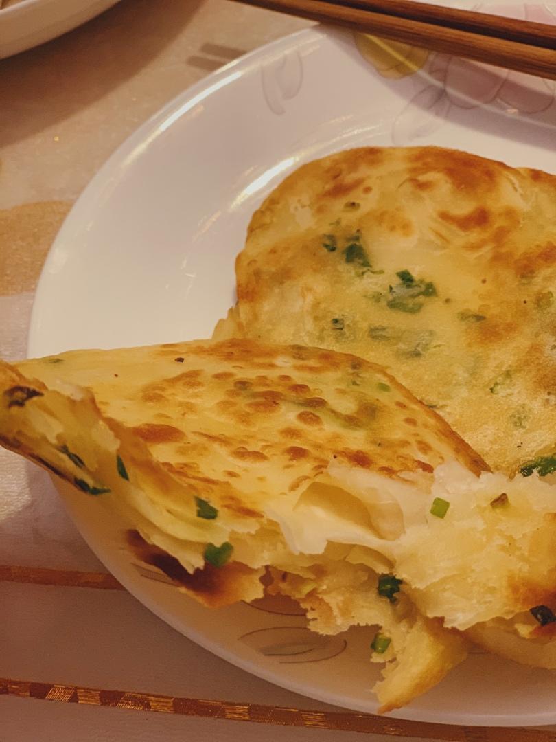 葱油饼（附外酥里嫩的技巧）