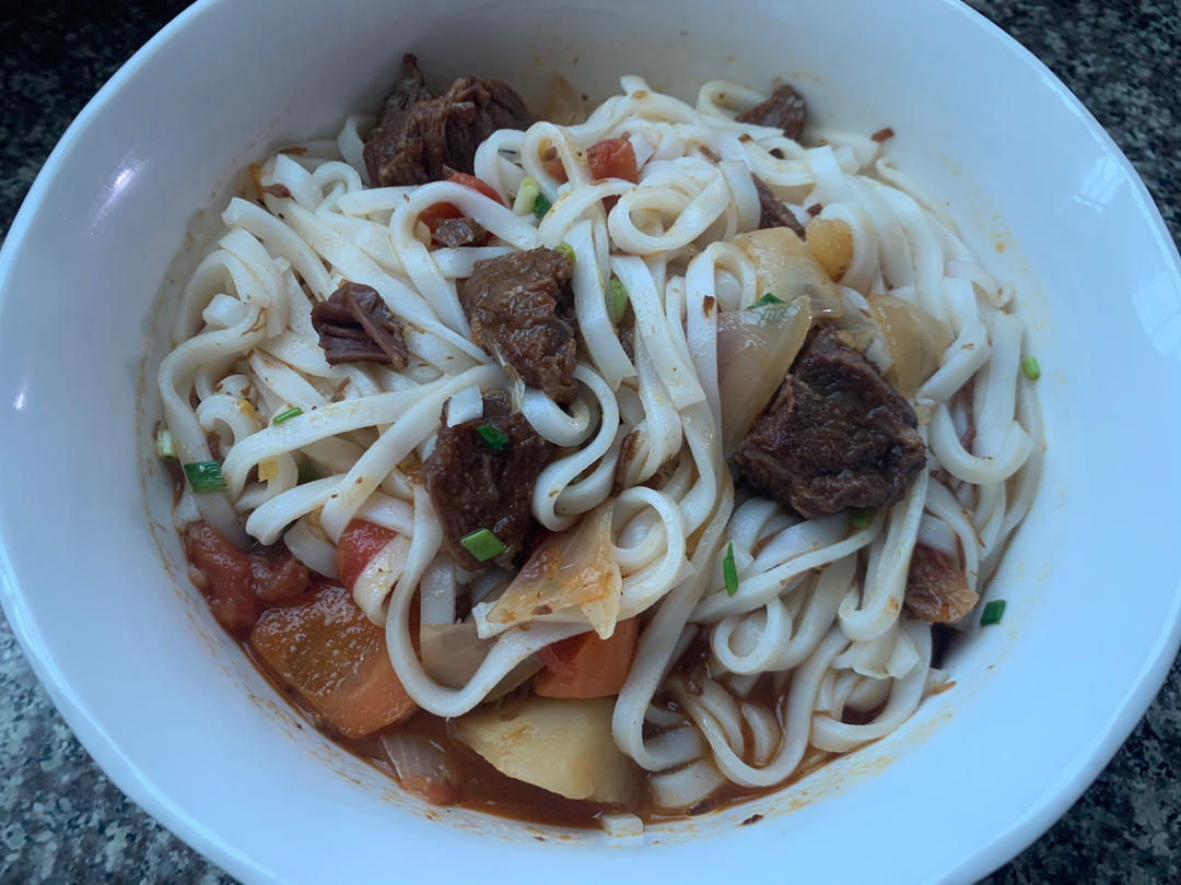 牛肉粉（含浇头和汤底做法）