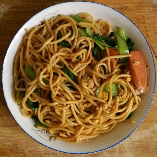 兜兜39做的家常炒面