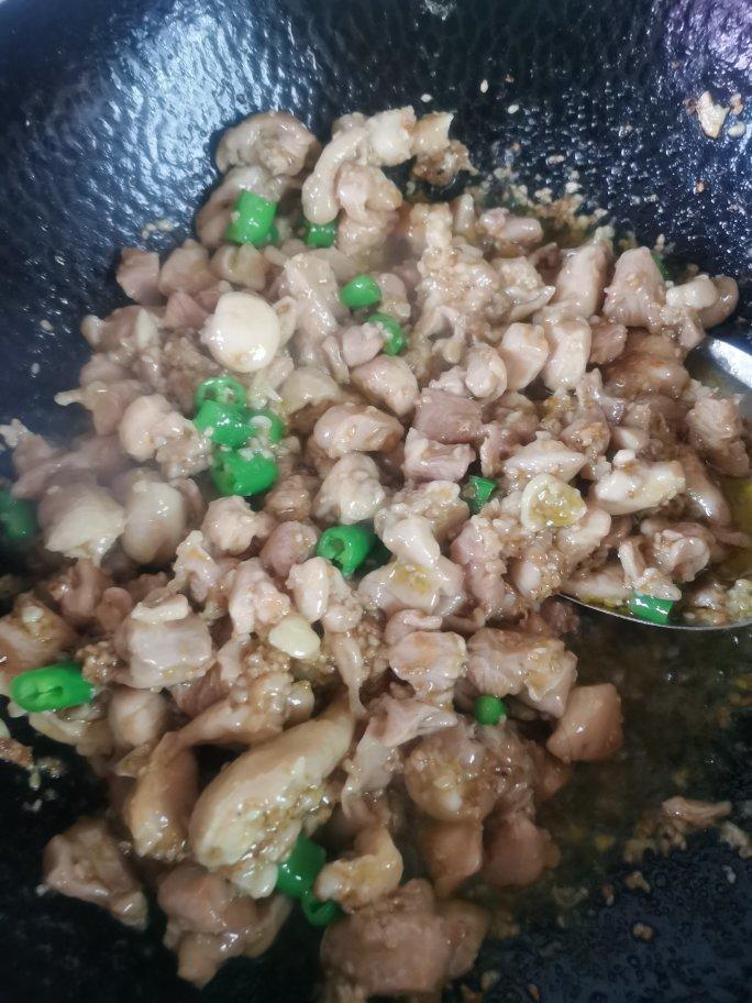 吃不够的蒜香鸡腿