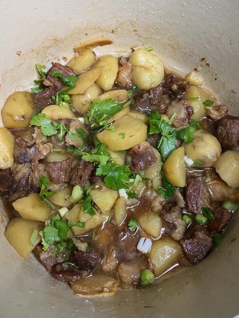 土豆烧牛腩