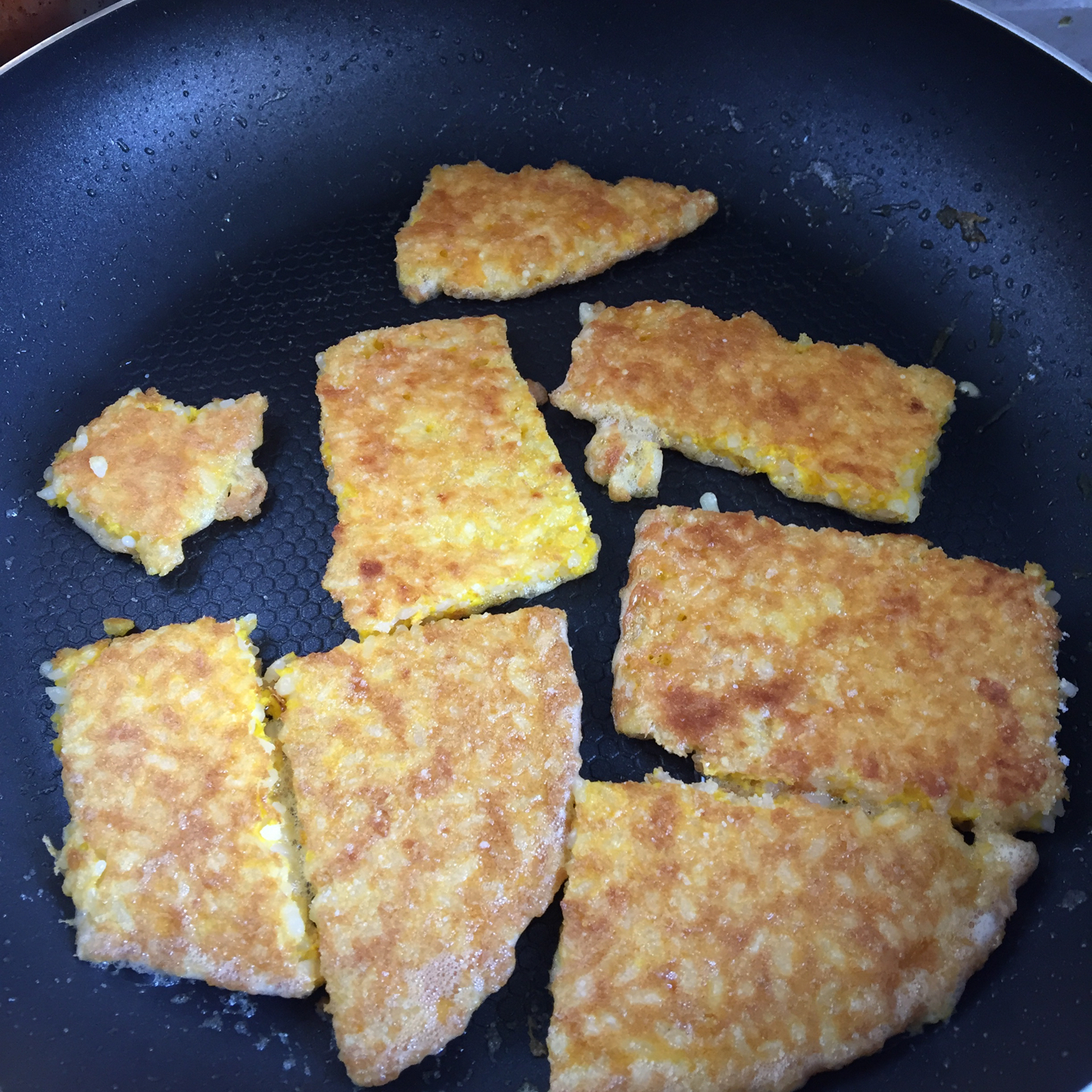 鸡蛋米饭饼——上班族快手早餐