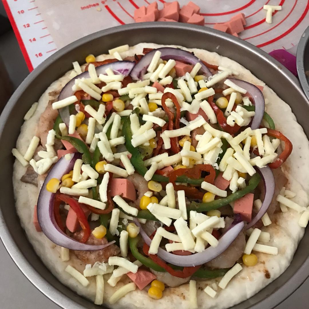 8寸纯手工什锦披萨