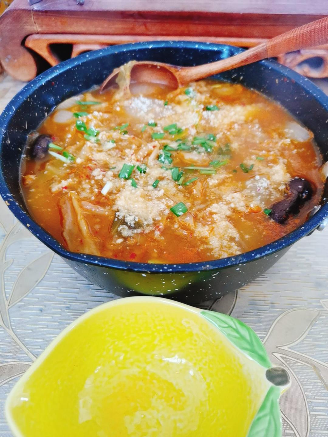 超简单好味的泡菜汤