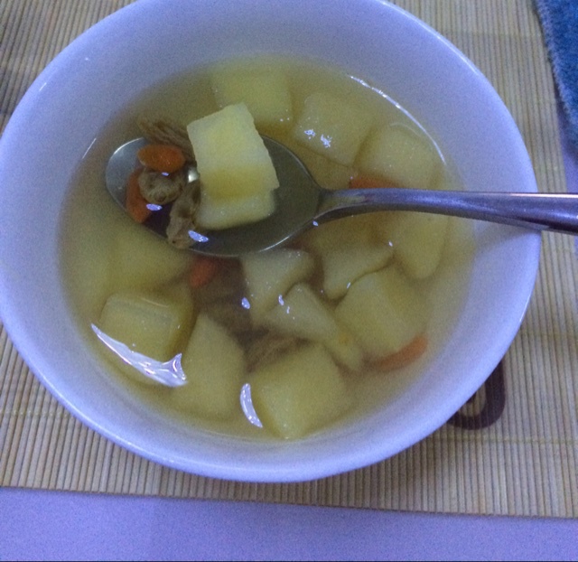 秋日苹果红枣糖水