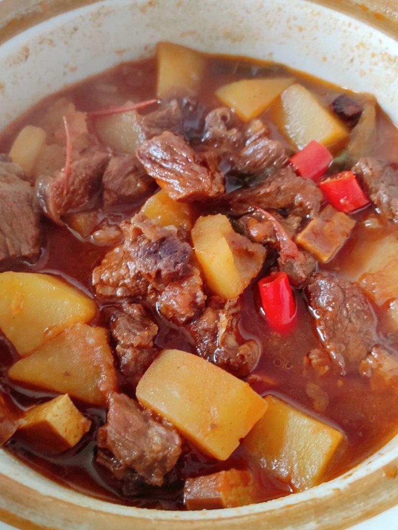 土豆炖牛肉