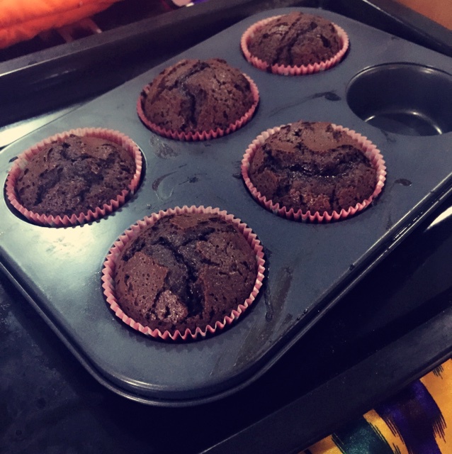 给妹子群的巧克力熔岩蛋糕