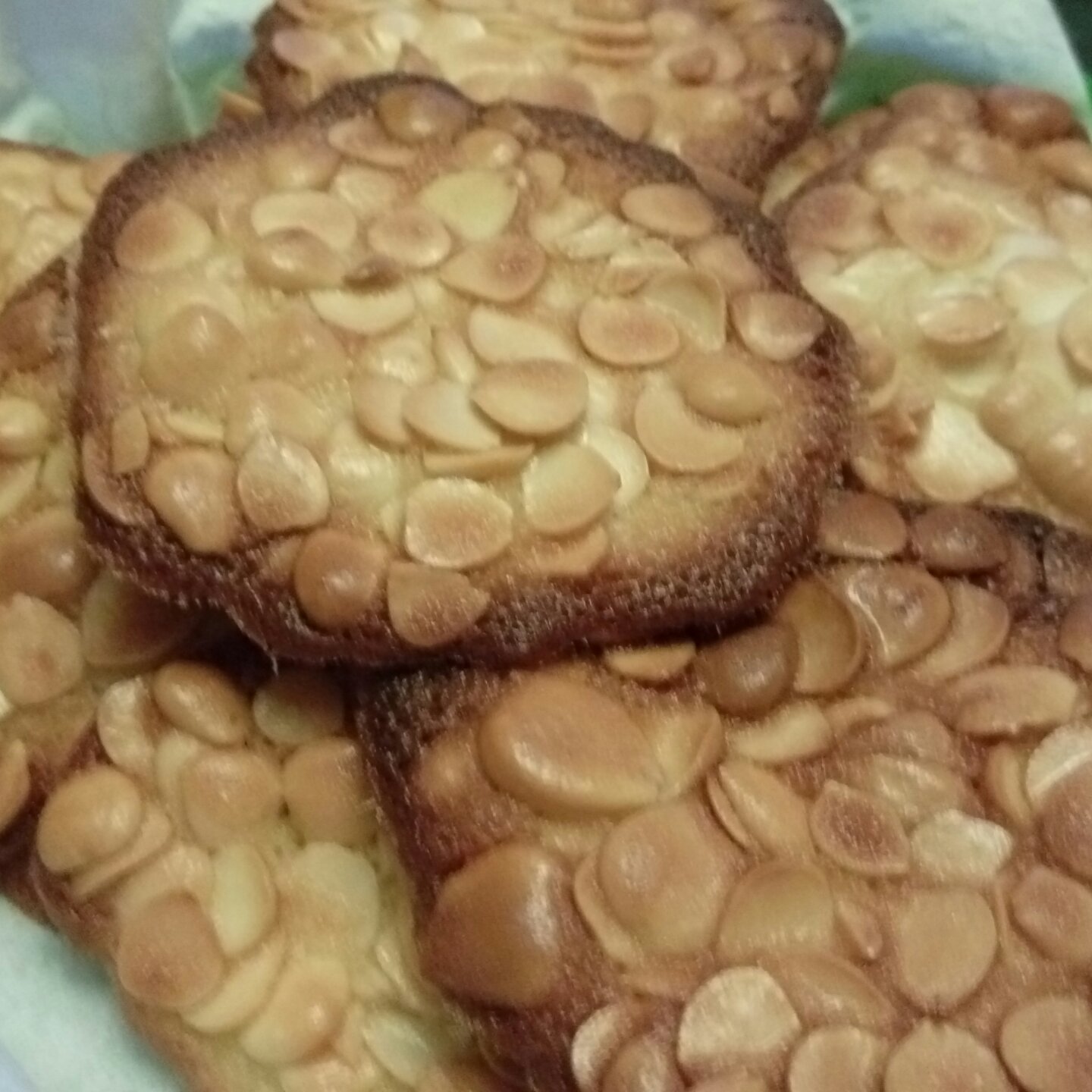 杏仁瓦片