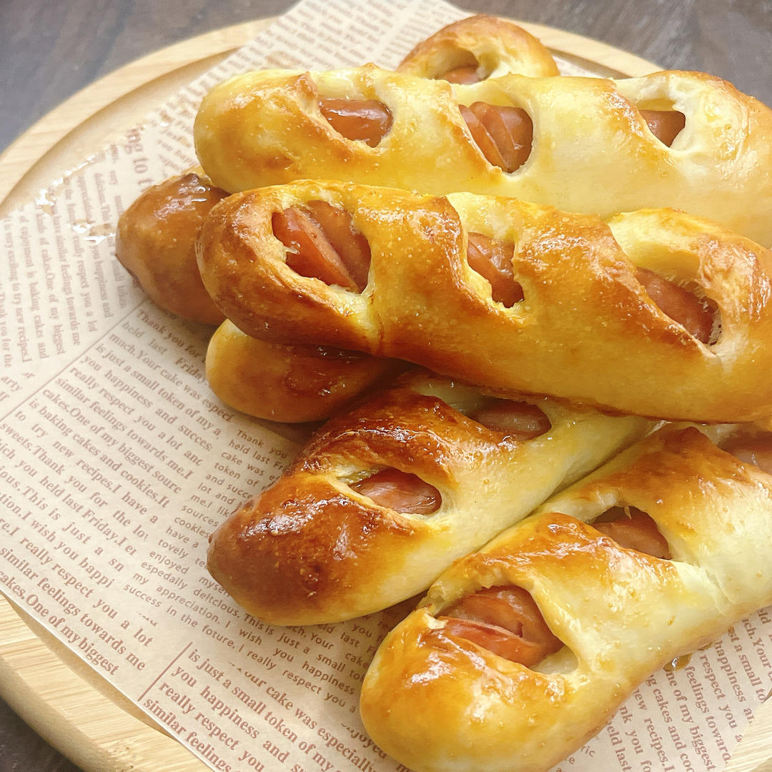 爆汁德式香肠面包｜大口吃肉肉｜发酵时间短｜快手好吃｜无需手套膜｜可做无油无糖