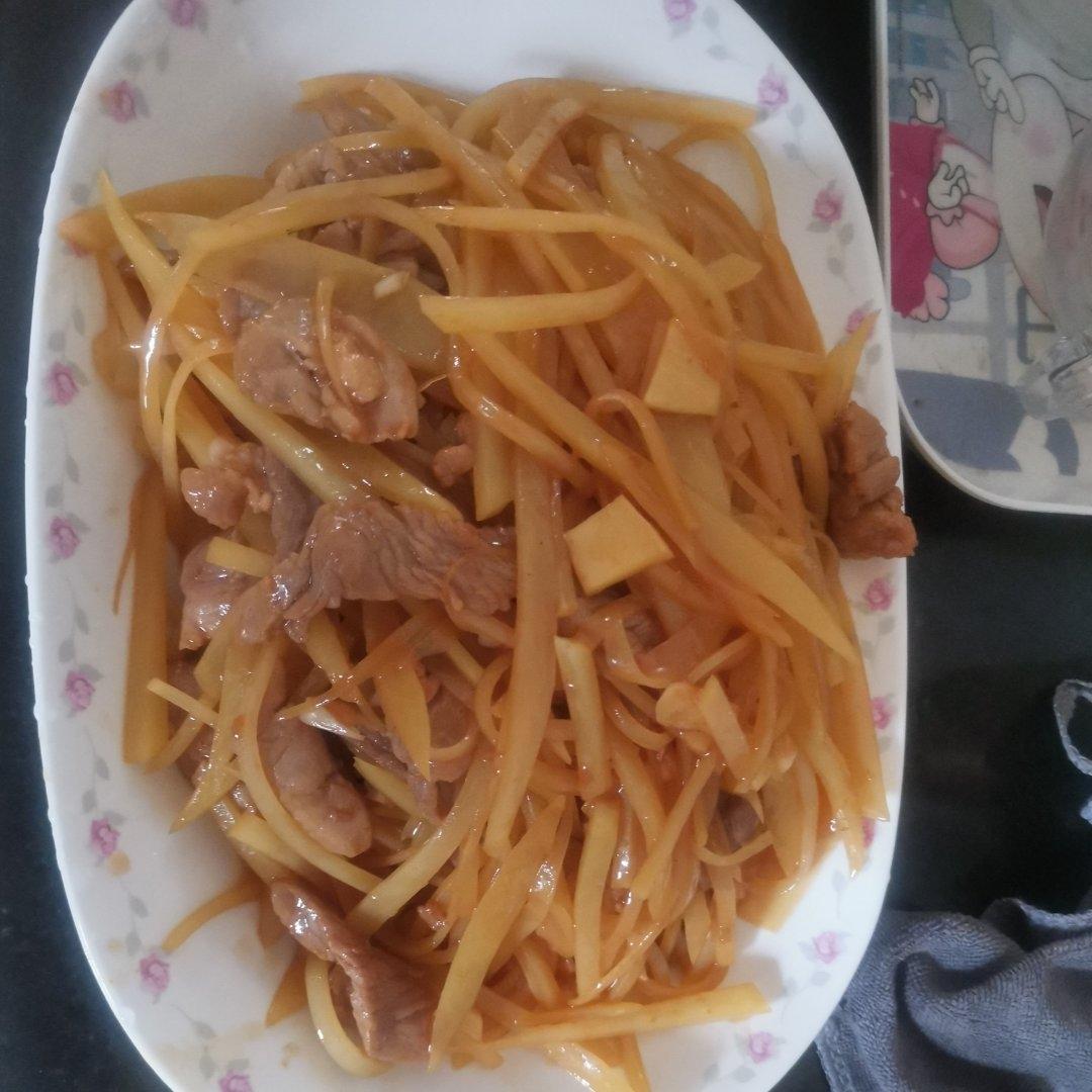 土豆丝炒肉