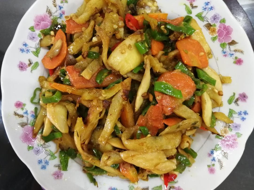 青椒素炒杏鲍菇