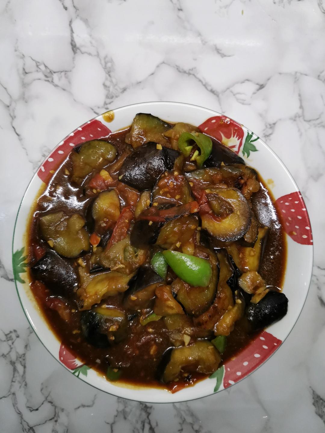 红烧茄子（佐西红柿尖椒）