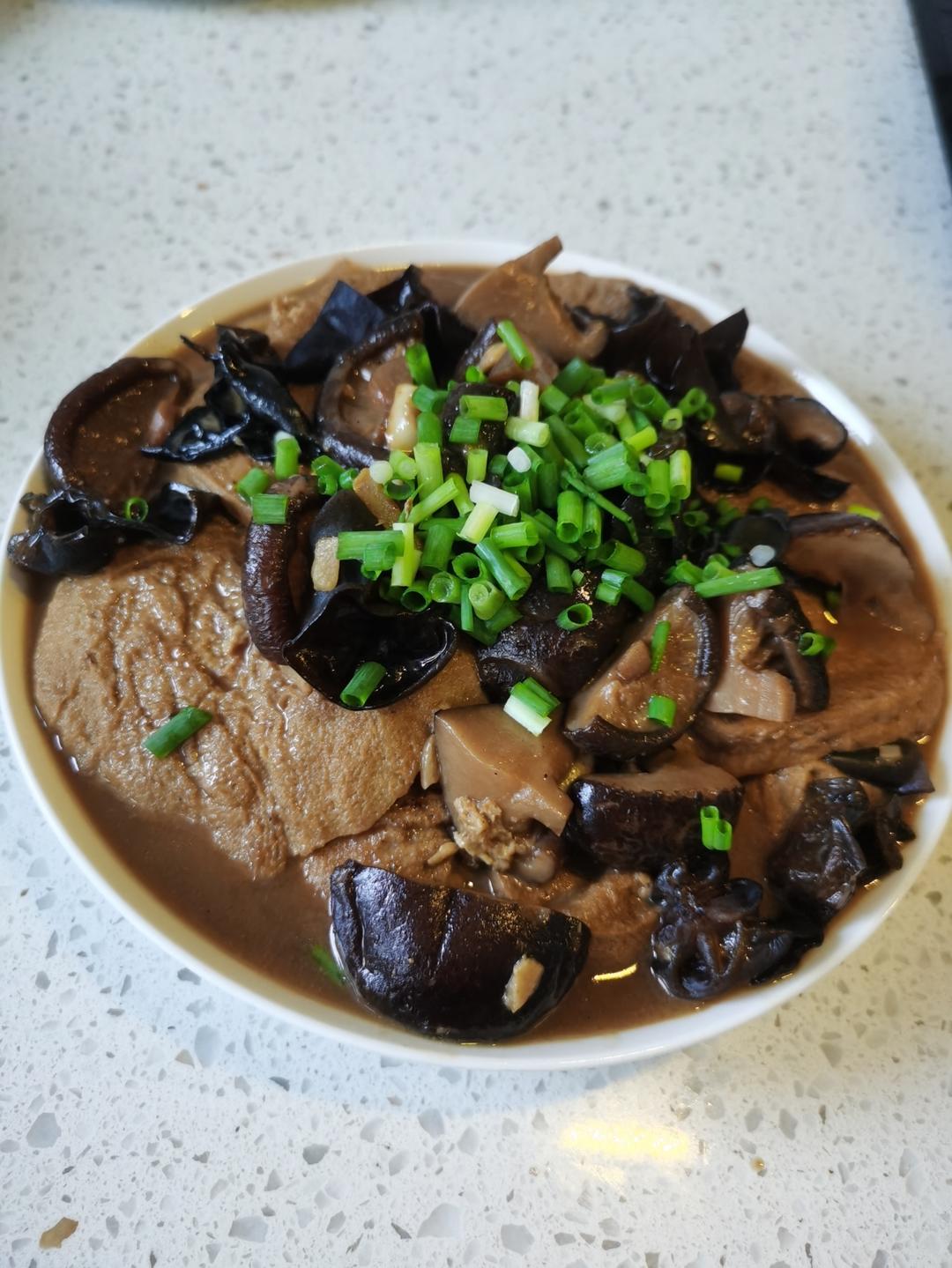 能下八碗饭的红烧素鸡