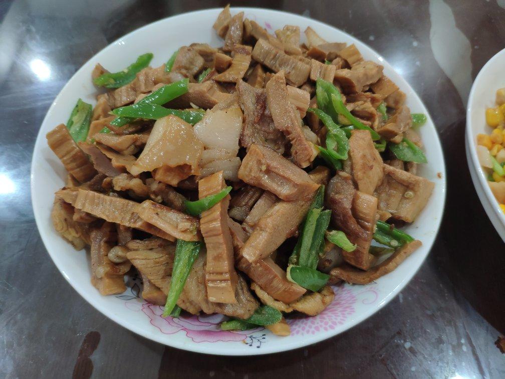 老饶家丨笋干烧肉
