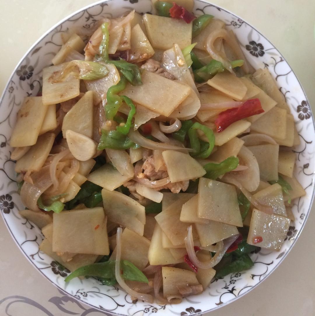 洋葱炒土豆