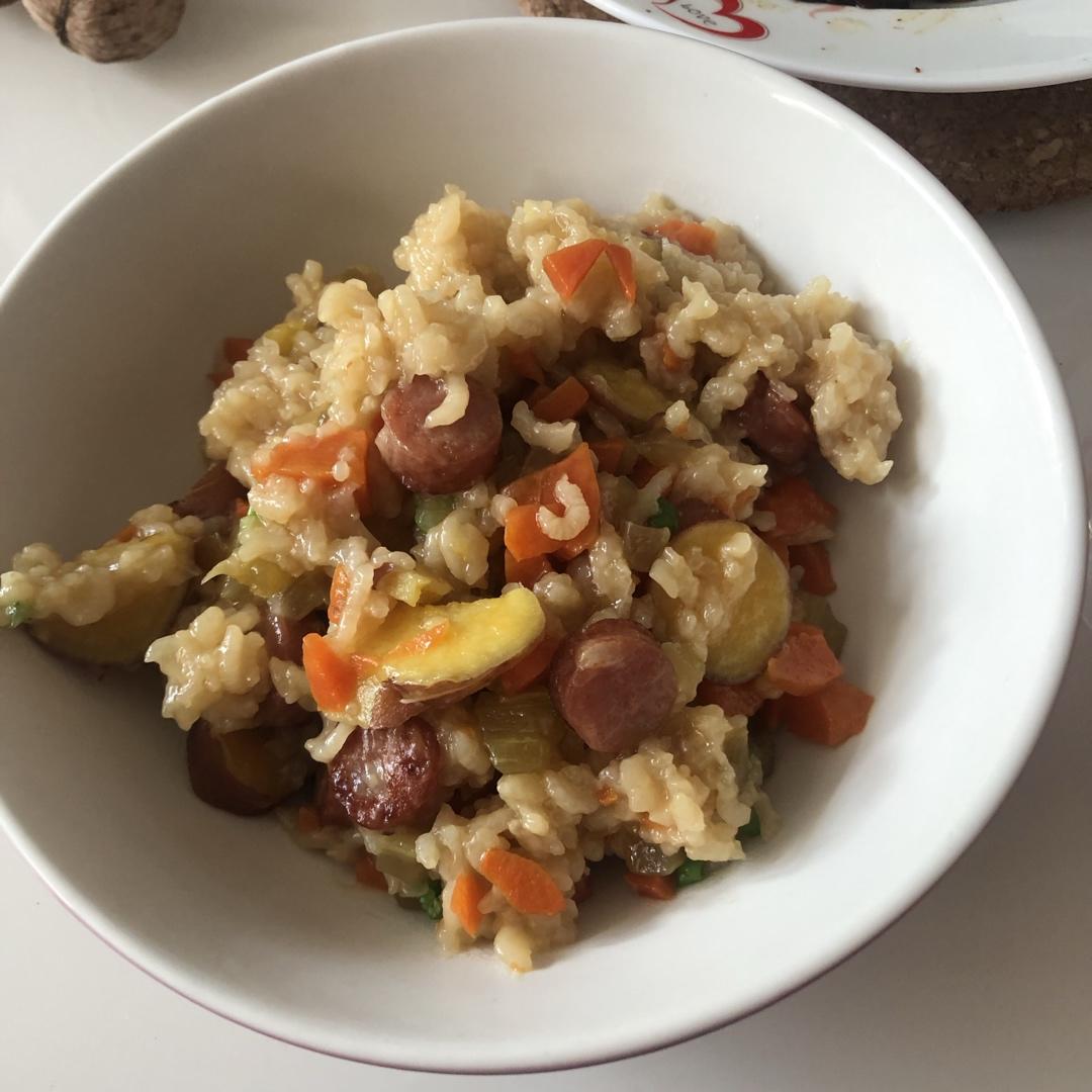 把陈乔恩吃哭的焖饭，我一口气连吃3碗，学会后再也不想吃外卖了