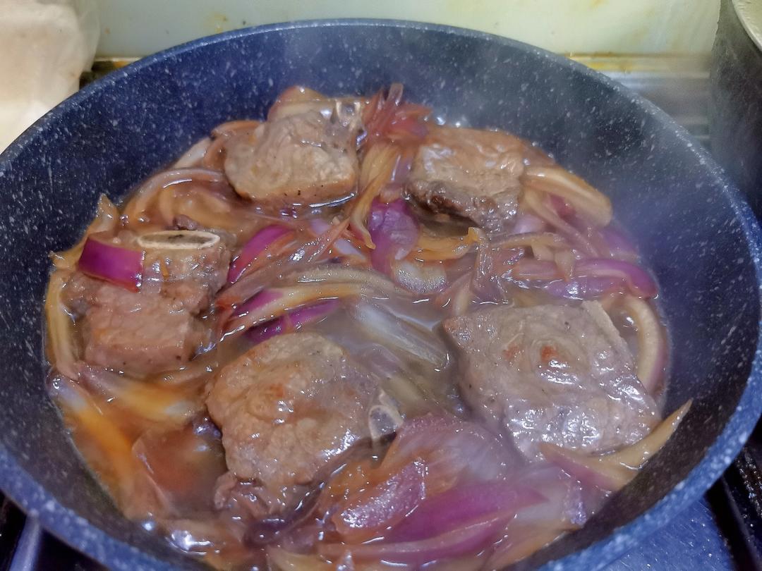 洋葱牛小排