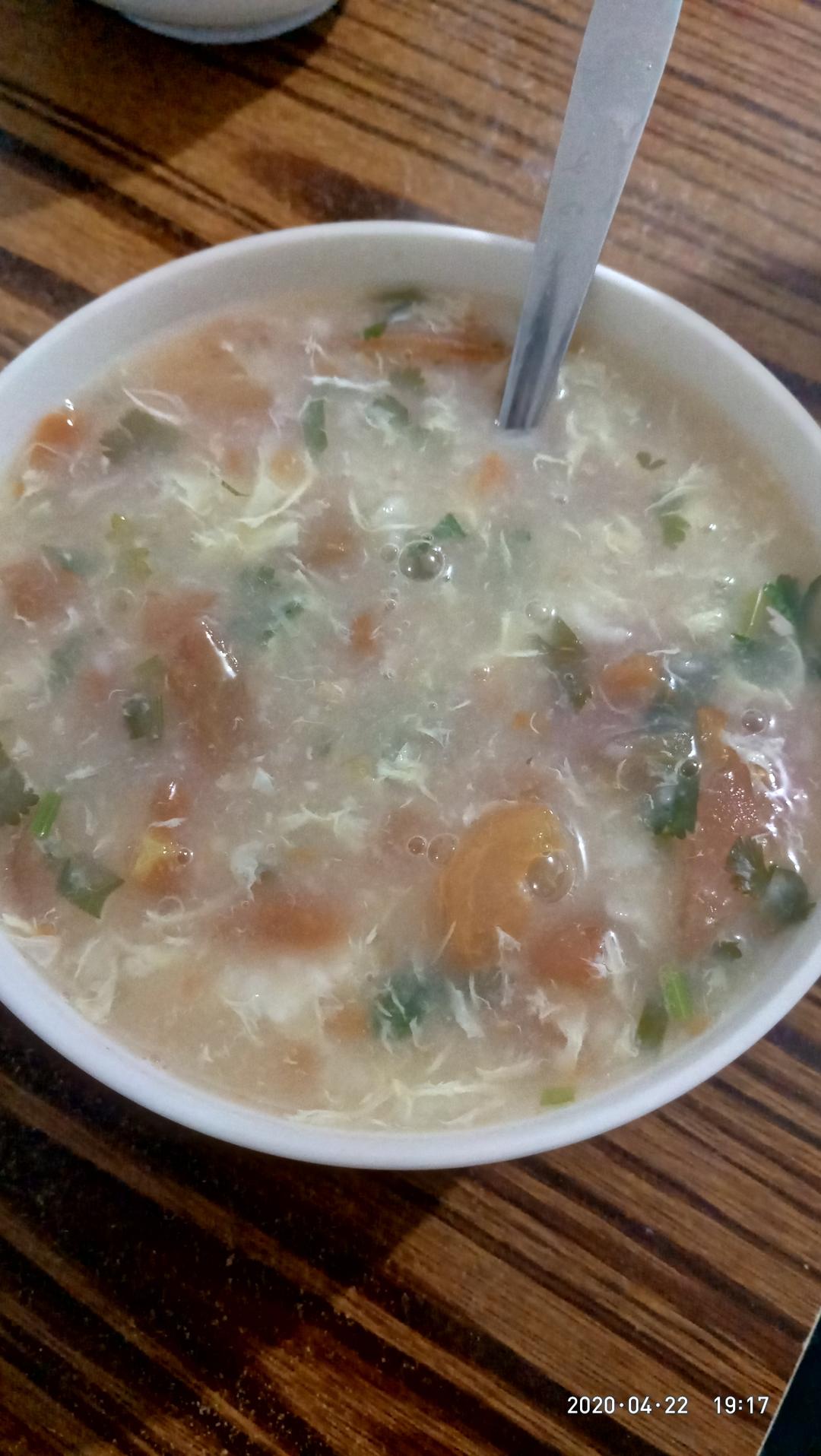 西红柿鸡蛋疙瘩汤