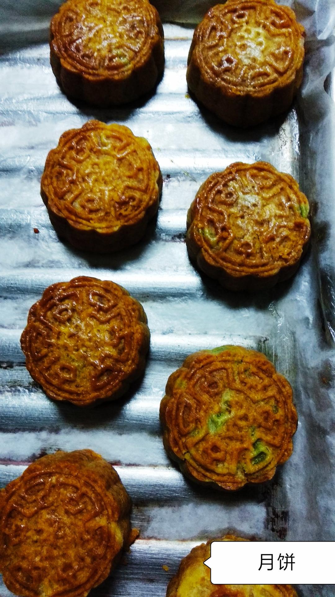 不用转化糖浆的广式月饼（不裂 不塌 不缩腰）