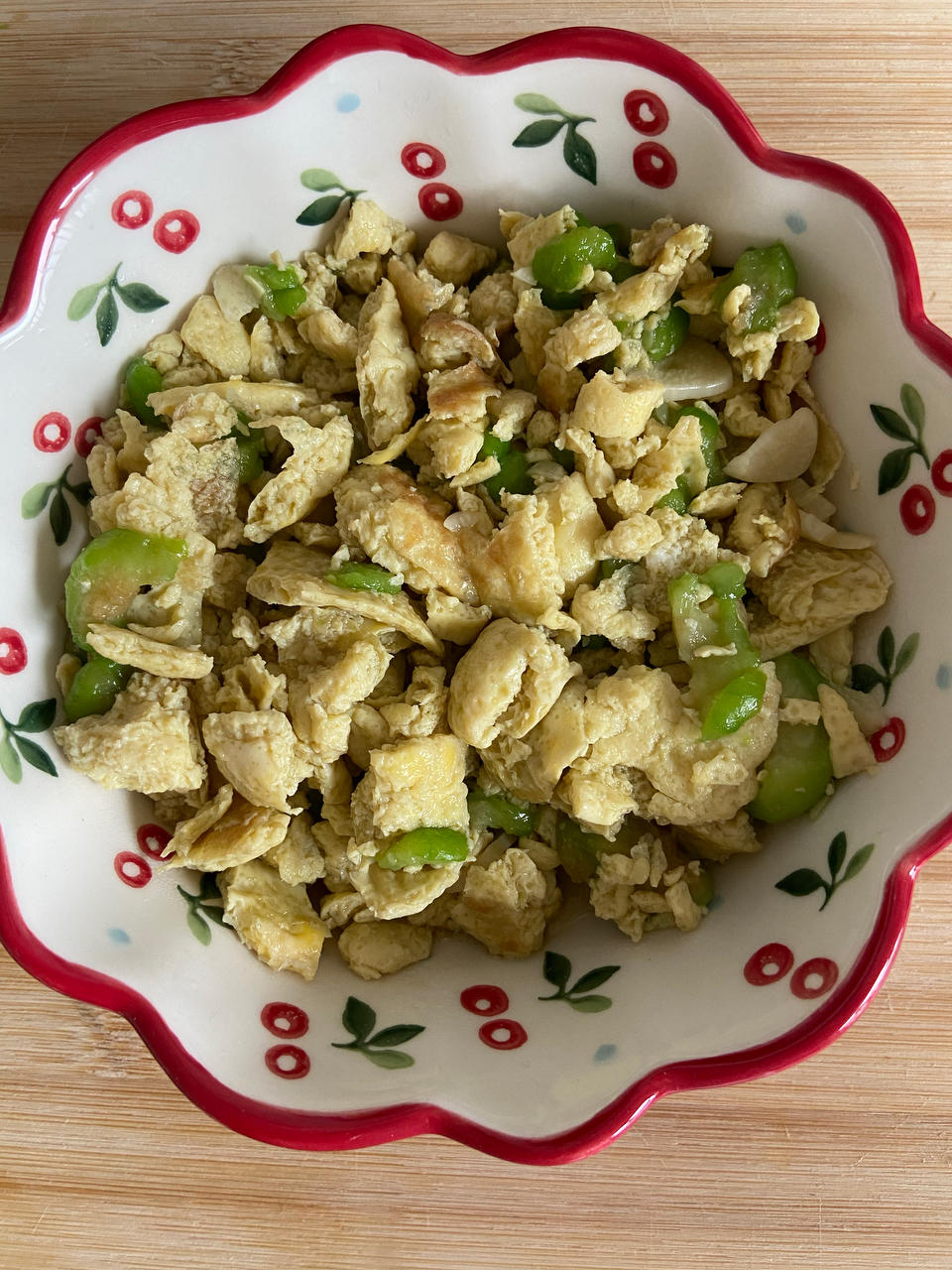 简单快手，五分钟搞定的丝瓜炒蛋