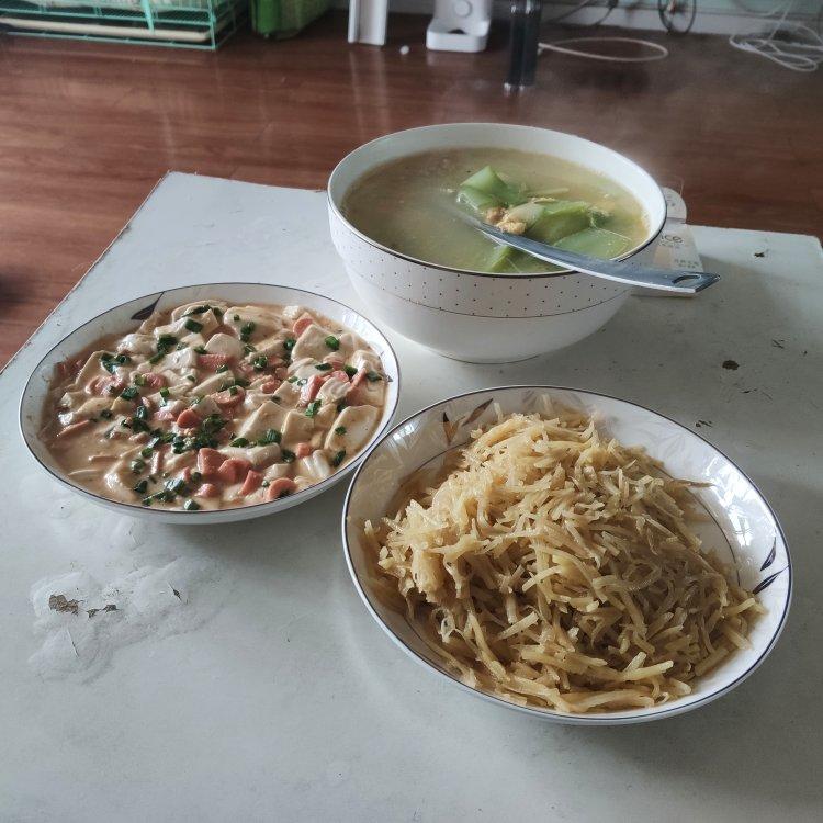 咸蛋烧豆腐～～孩子爱吃的下饭菜！