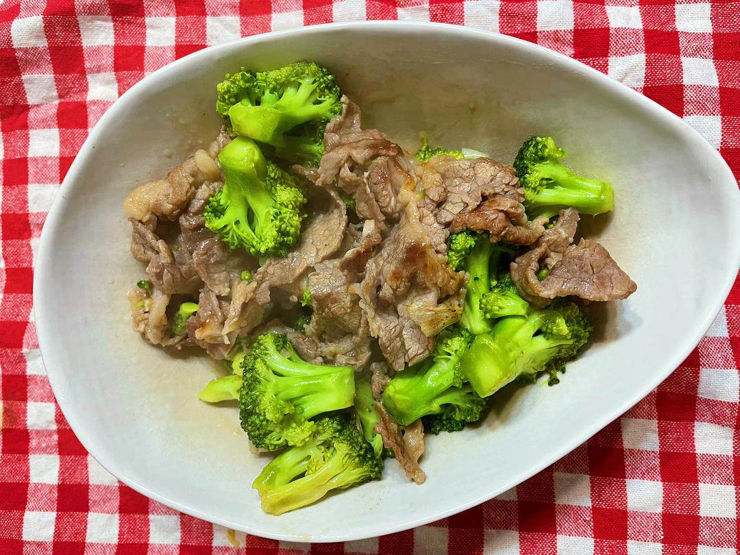 牛肉炒西兰花🥦