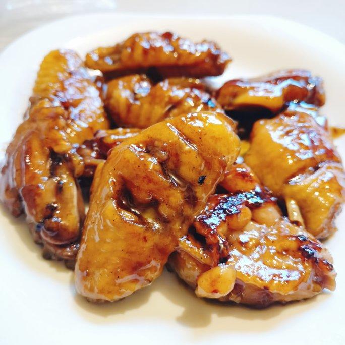 全世界最简单好吃的可乐鸡翅 一年级小朋友都会做的可乐鸡翅  出锅全家抢着吃