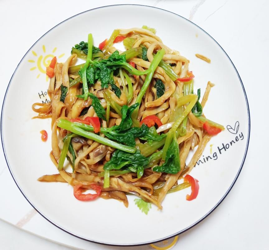 香喷喷无油干煸杏鲍菇