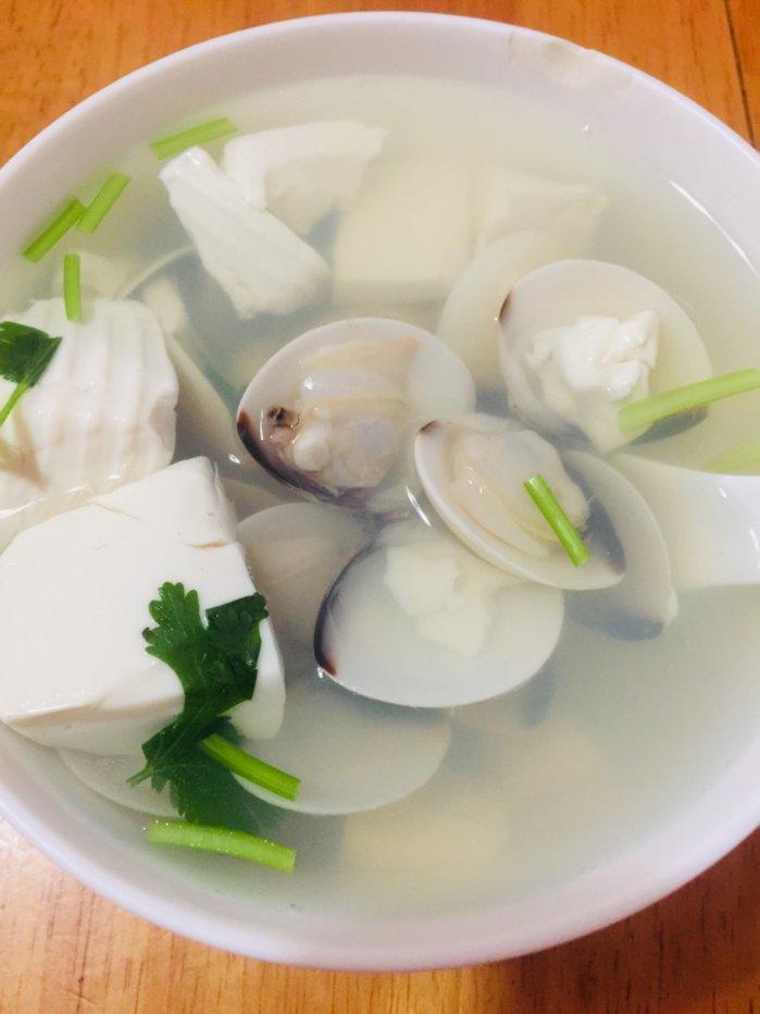 豆腐蛤蜊汤