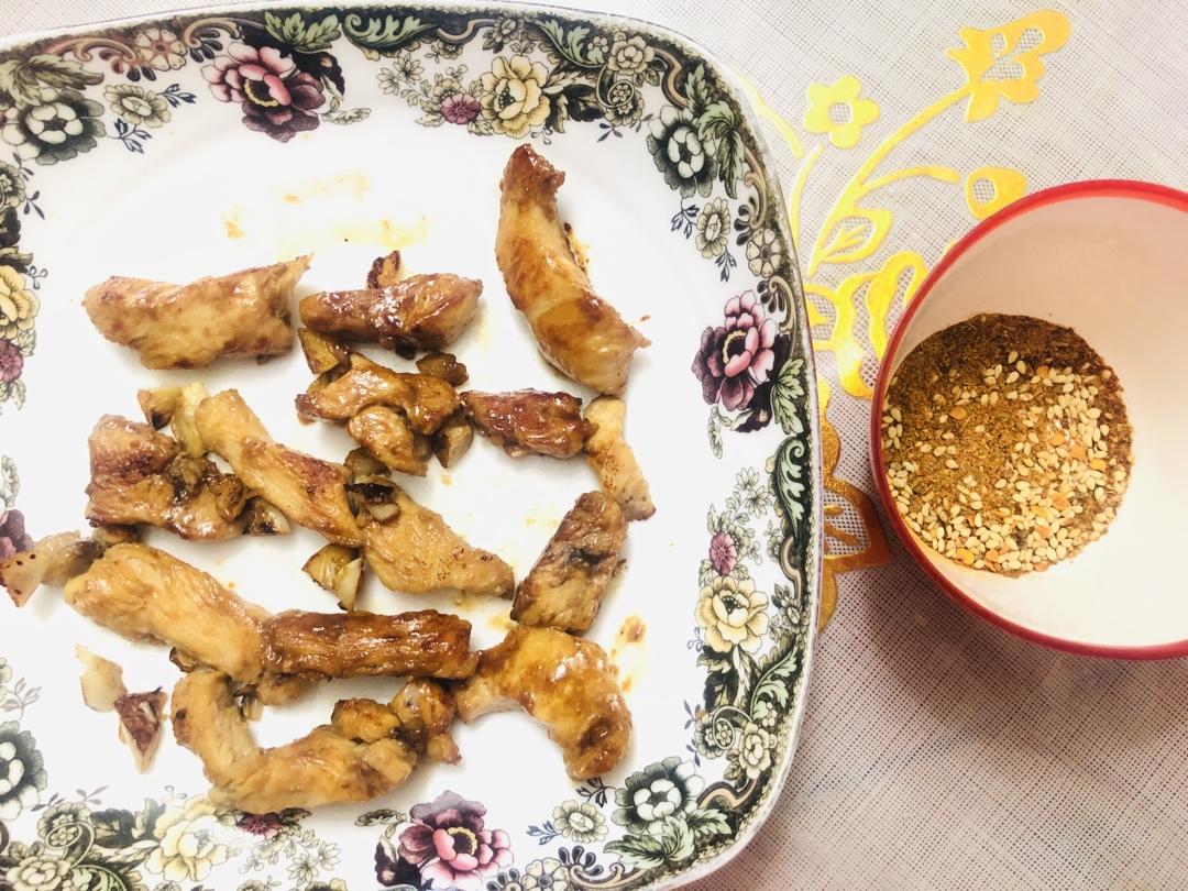 孜然鸡胸肉，低脂低卡好吃无压力。