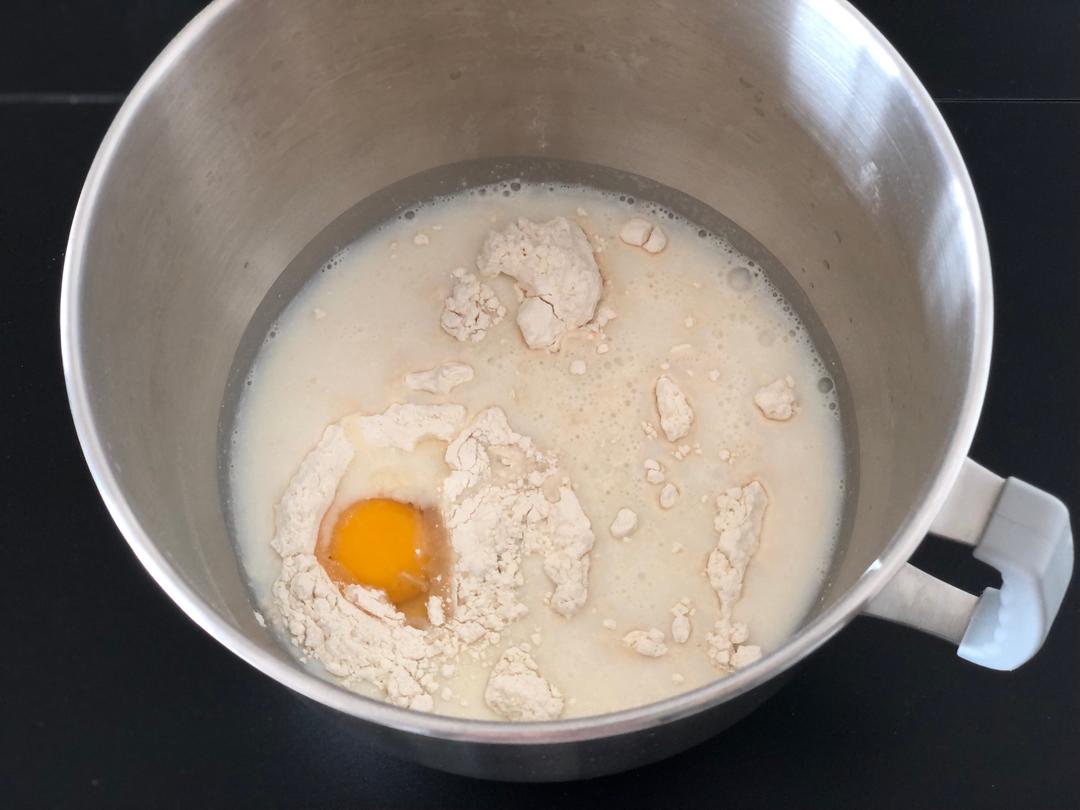 纯奶手撕吐司的做法 步骤1