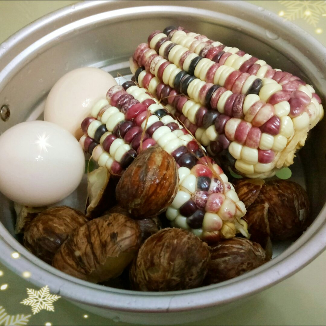 减脂增肌早餐-131107-黑胡椒美式炒蛋，煮西兰花，微波炉蒸烤玉米，柿子，牛奶