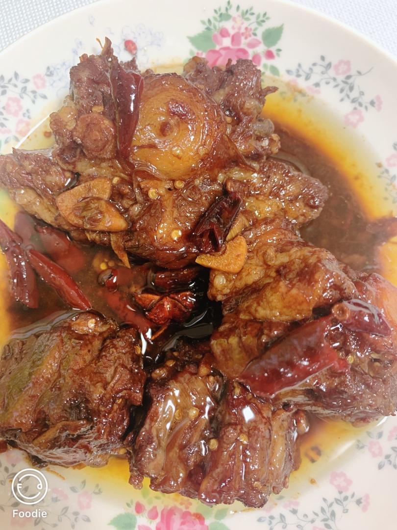 红烧牛尾