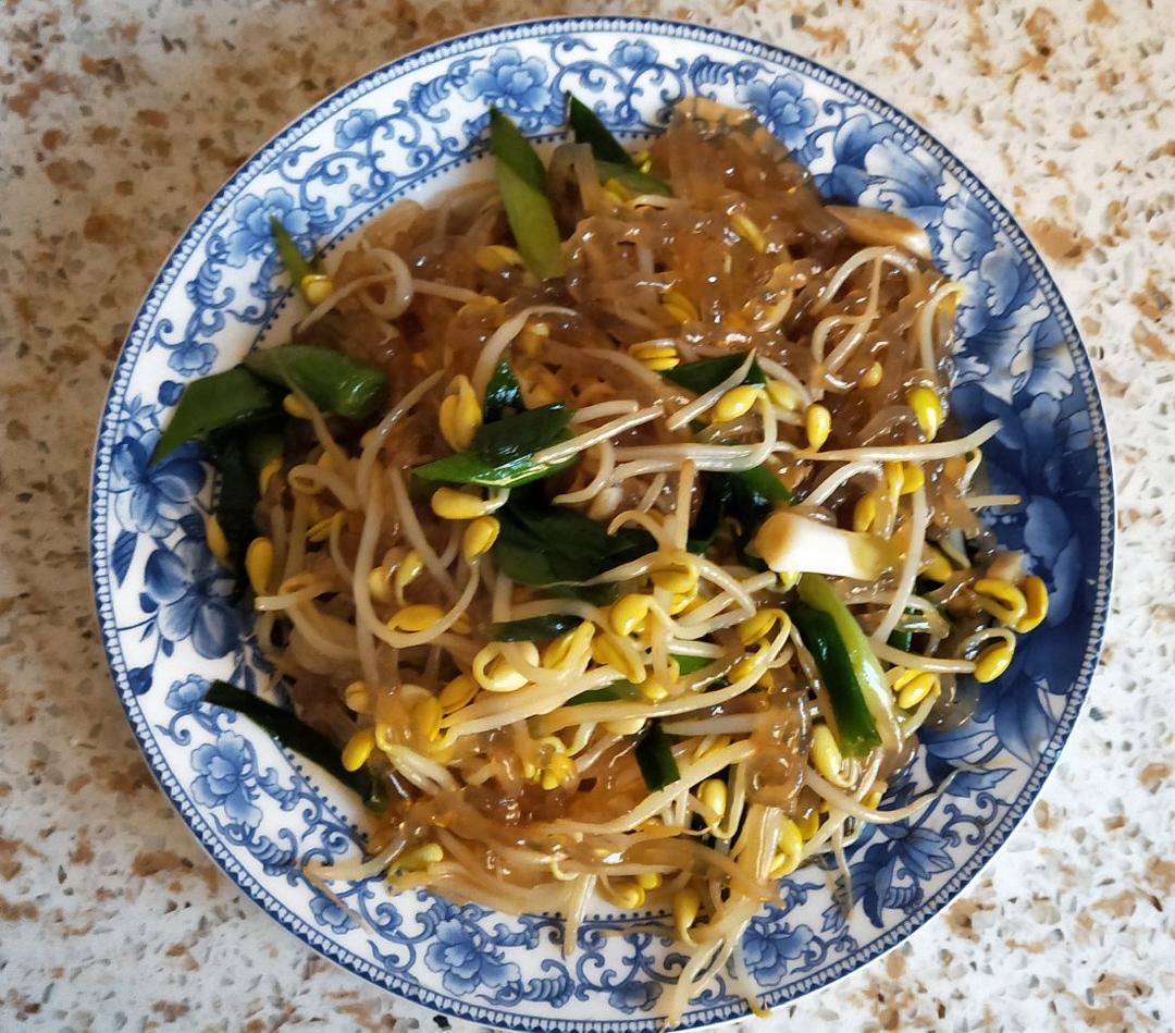 黄豆芽炒粉条