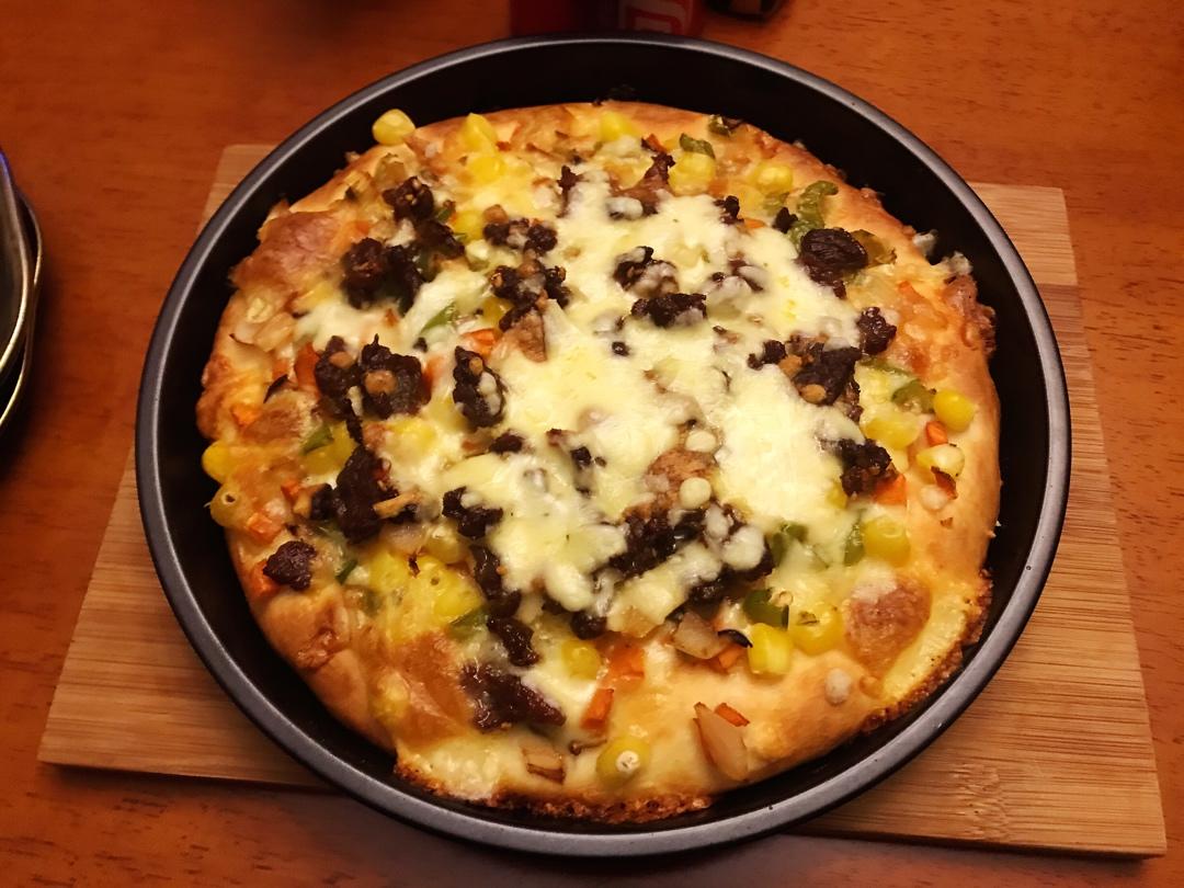 黑胡椒牛肉披萨