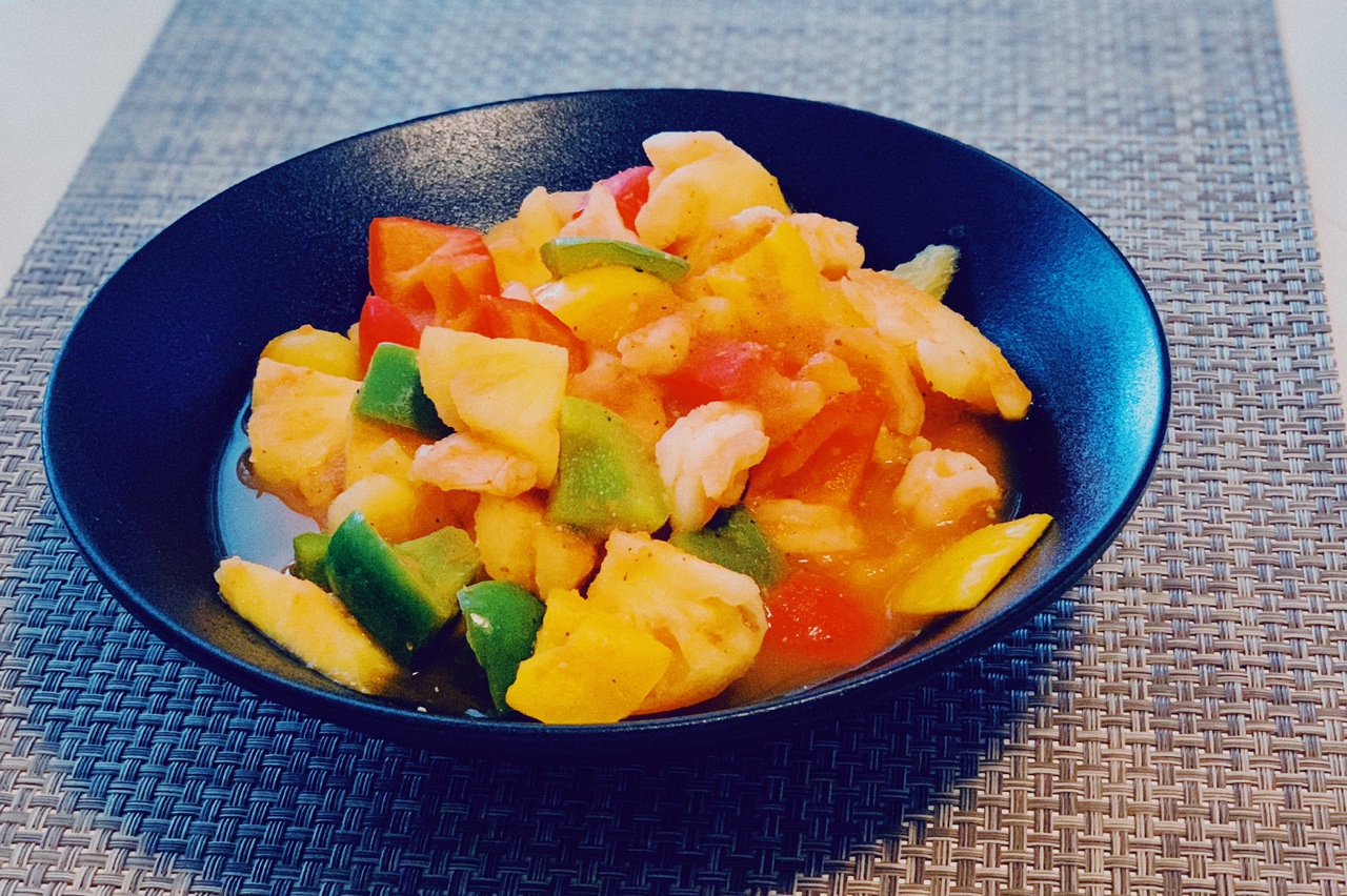 菠萝鲜蔬炒虾—减脂快手菜