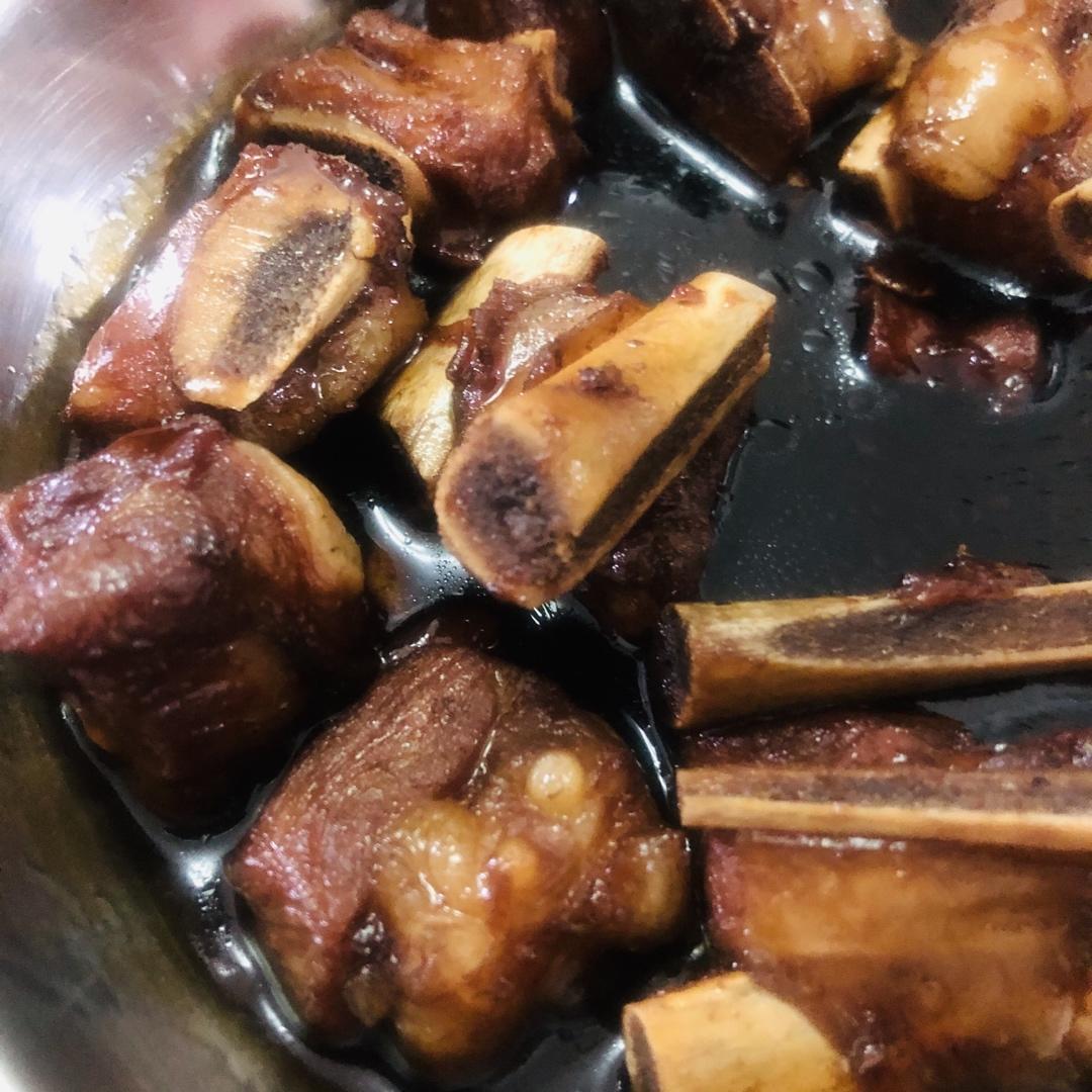 红烧排骨